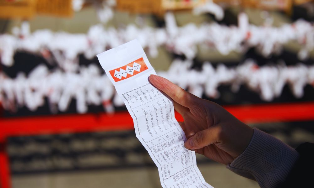 Hatsumode Guide (ThatJapanLife) Omikuji