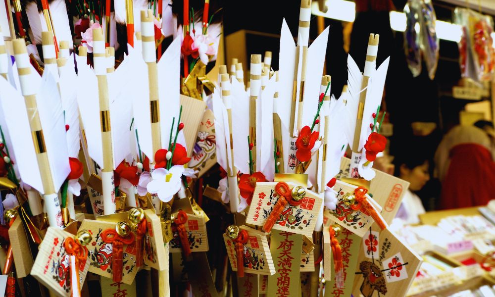 Hatsumode Guide (ThatJapanLife) Hamaya