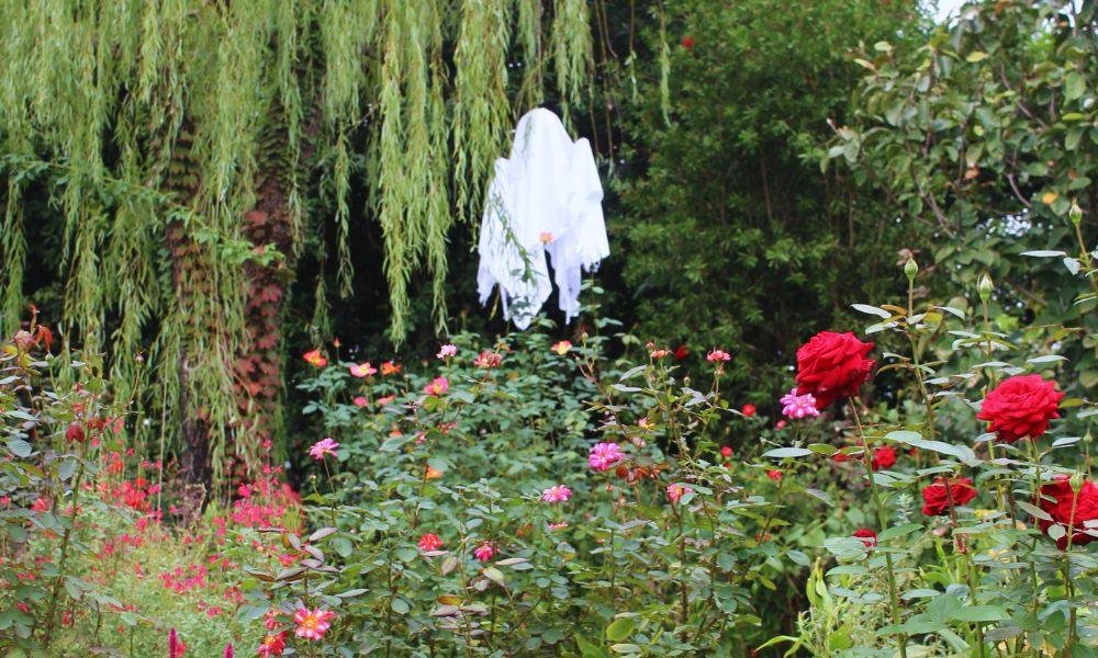 Yokohama English Garden Halloween Guide