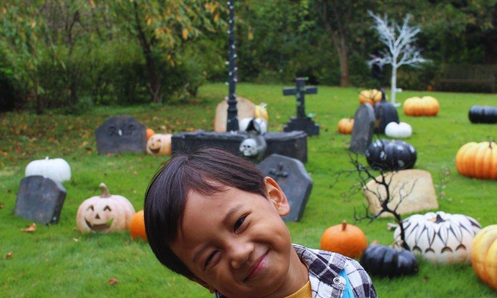 Yokohama English Garden Halloween Guide